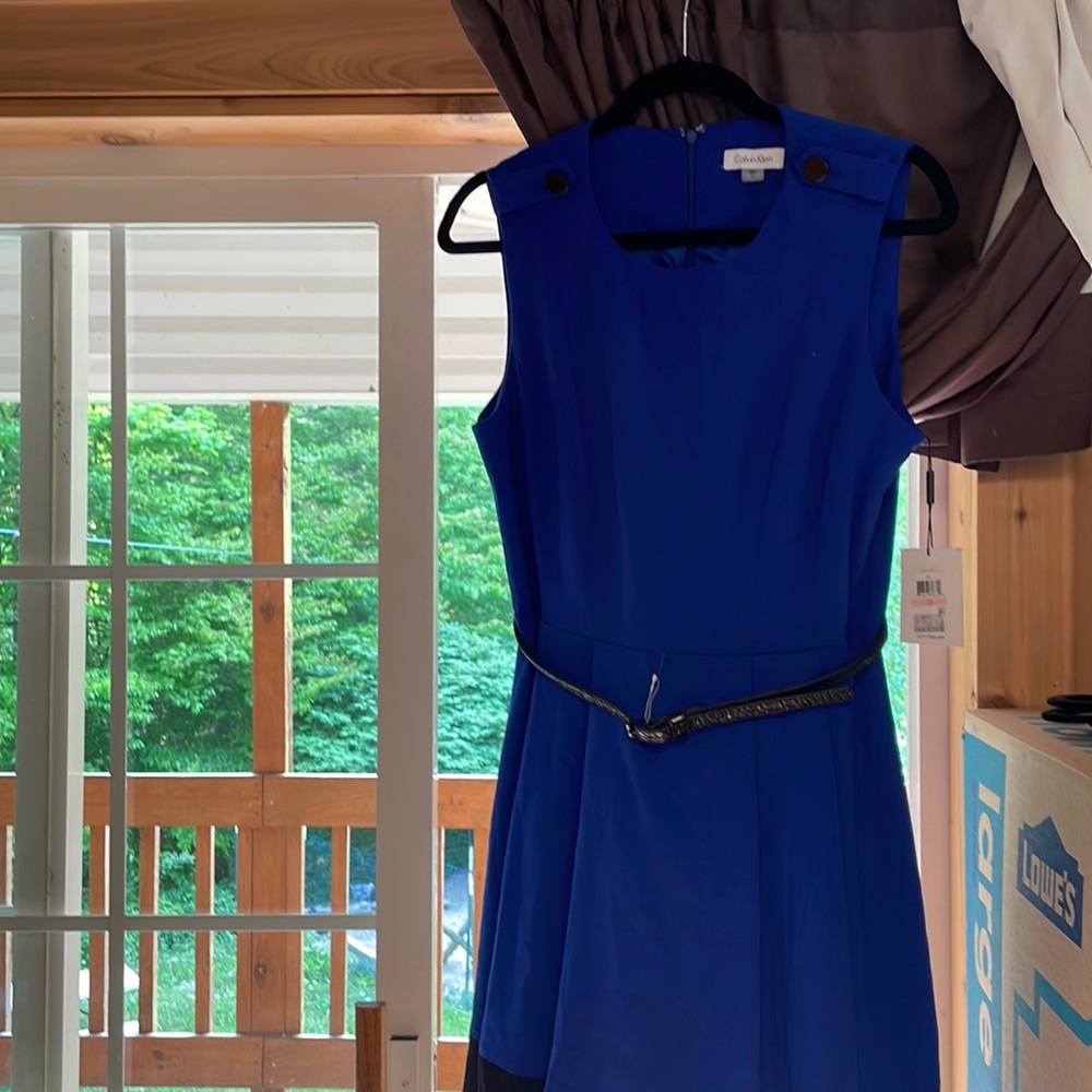 Women’s Calvin Klein blue and black color-block sleeveless dress size 10